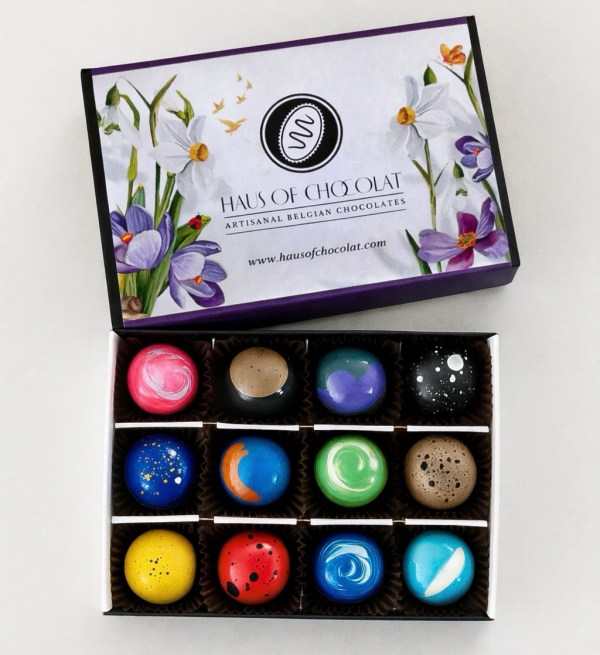 Bonbon Box (12 Piece)