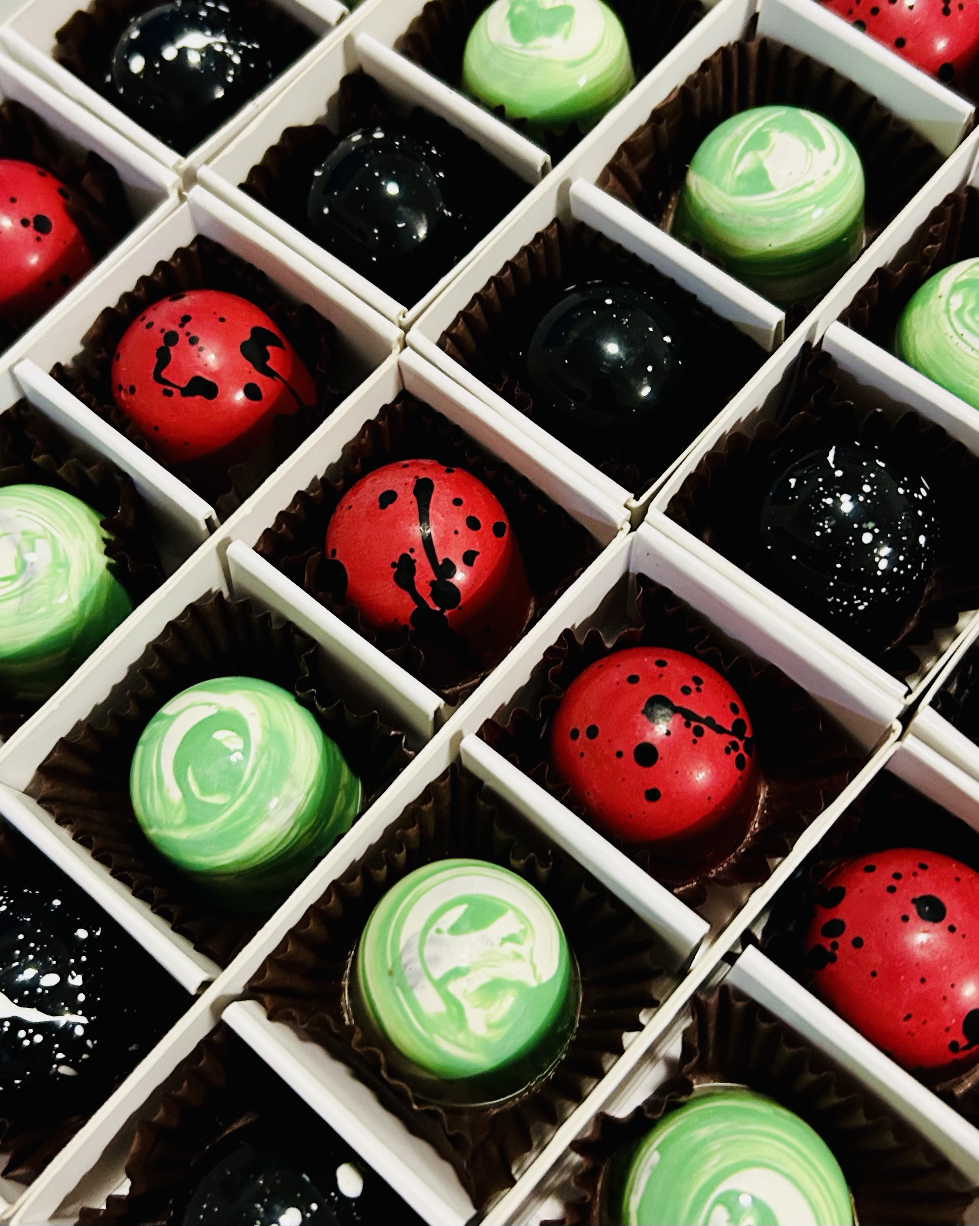 Bonbon Box (3 Piece) - Image 4